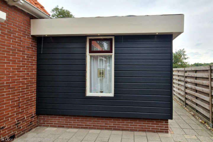gevelbekleding kunststof rechthoekig op buitengevel